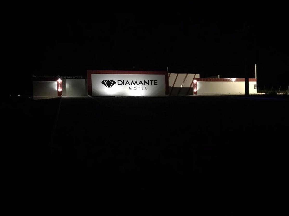 Diamante Motel Valente ภายนอก รูปภาพ