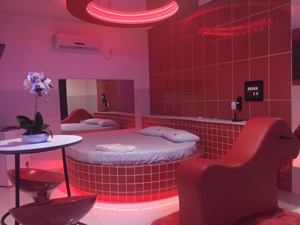 Diamante Motel Valente ภายนอก รูปภาพ